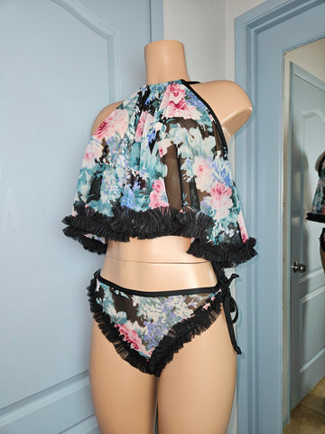 Darling 1960s Style BabyDoll Set- FLORAL