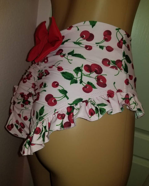 Flirt Bottom in Pink Cherries