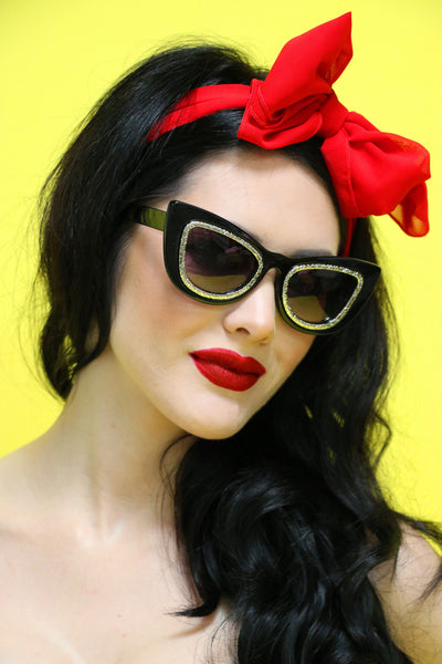 Glamour Puss Sunnies in Black